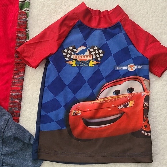 Boys 7 Pcs Summer Bundle T Shirts Rash Guard Tank Top Size XS 4 - Picture 5 of 5